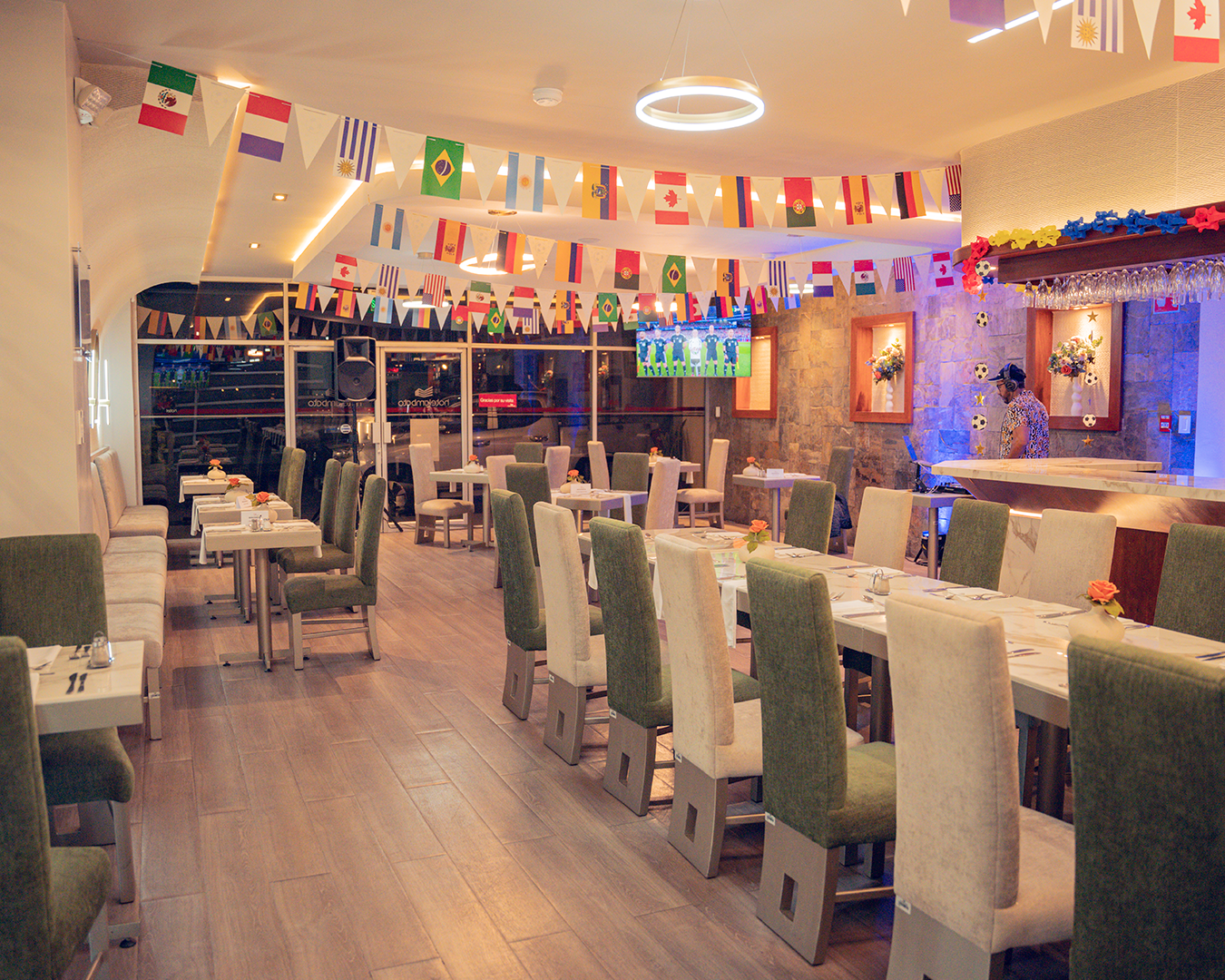 Restaurant New 2